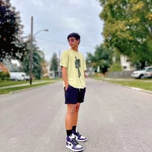 Meet your Posher, Jan bryle